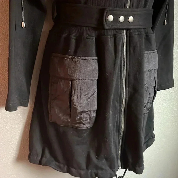 Theme Zip Up Belted Black Jacket Size M - Picture 6 of 14